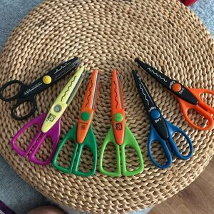 Lot of 6 Decorative Edge Craft Scissors Paper Scrapbooking Assorted Patterns